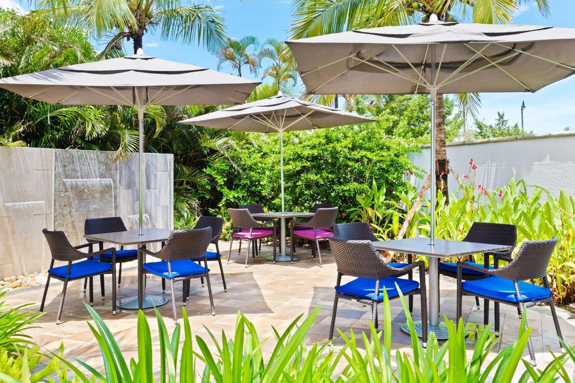 Hilton Garden Inn ホームステッド エクステリア 写真